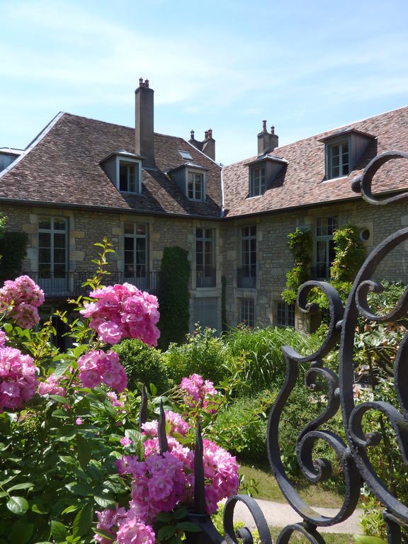 Residence Charles Quint เบอซองซง ภายนอก รูปภาพ