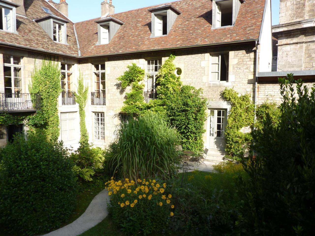 Residence Charles Quint เบอซองซง ภายนอก รูปภาพ