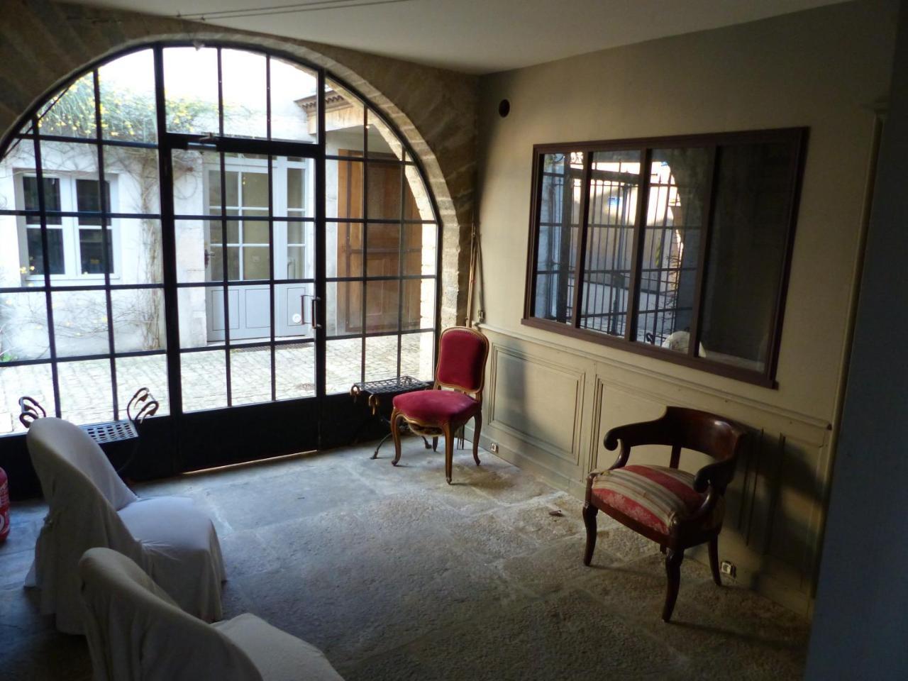 Residence Charles Quint เบอซองซง ภายนอก รูปภาพ
